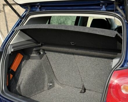 Синий Фольксваген Гольф, объемом двигателя 1.6 л и пробегом 217 тыс. км за 6750 $, фото 4 на Automoto.ua