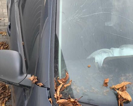 Синий Фольксваген Гольф, объемом двигателя 1.6 л и пробегом 200 тыс. км за 3000 $, фото 12 на Automoto.ua