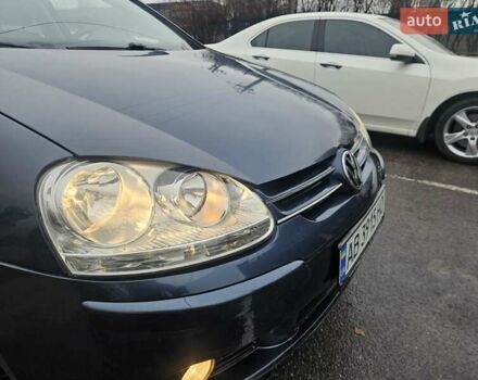 Синій Фольксваген Гольф, об'ємом двигуна 1.39 л та пробігом 226 тис. км за 4800 $, фото 19 на Automoto.ua