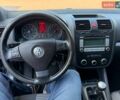 Синий Фольксваген Гольф, объемом двигателя 1.39 л и пробегом 286 тыс. км за 5300 $, фото 12 на Automoto.ua