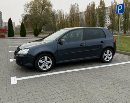 Синий Фольксваген Гольф, объемом двигателя 1.6 л и пробегом 205 тыс. км за 6300 $, фото 1 на Automoto.ua