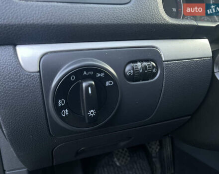 Синий Фольксваген Гольф, объемом двигателя 1.4 л и пробегом 228 тыс. км за 5499 $, фото 43 на Automoto.ua