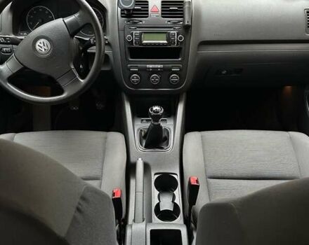 Синий Фольксваген Гольф, объемом двигателя 1.39 л и пробегом 230 тыс. км за 5500 $, фото 10 на Automoto.ua