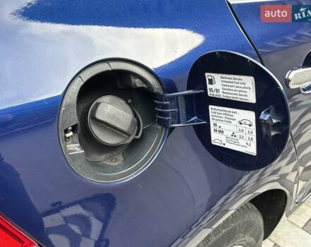 Синий Фольксваген Гольф, объемом двигателя 1.6 л и пробегом 231 тыс. км за 5650 $, фото 14 на Automoto.ua