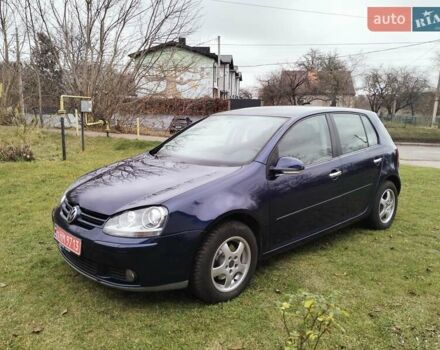 Синий Фольксваген Гольф, объемом двигателя 1.6 л и пробегом 231 тыс. км за 5700 $, фото 2 на Automoto.ua