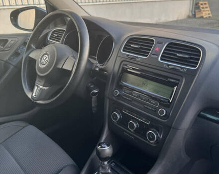 Синий Фольксваген Гольф, объемом двигателя 1.4 л и пробегом 219 тыс. км за 7100 $, фото 24 на Automoto.ua