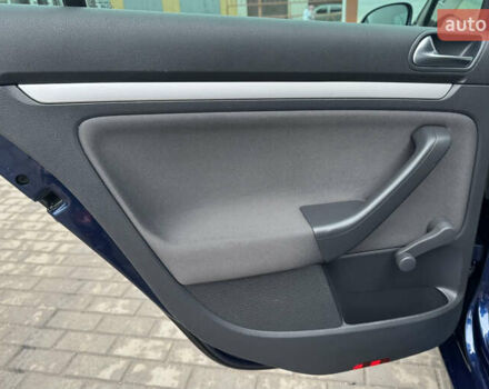 Синий Фольксваген Гольф, объемом двигателя 1.4 л и пробегом 233 тыс. км за 7299 $, фото 39 на Automoto.ua