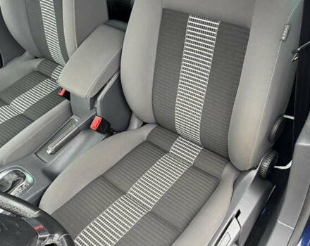 Синий Фольксваген Гольф, объемом двигателя 1.4 л и пробегом 233 тыс. км за 7299 $, фото 32 на Automoto.ua