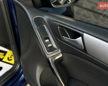 Синий Фольксваген Гольф, объемом двигателя 1.39 л и пробегом 276 тыс. км за 6999 $, фото 19 на Automoto.ua