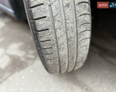 Синий Фольксваген Гольф, объемом двигателя 1.6 л и пробегом 161 тыс. км за 6400 $, фото 46 на Automoto.ua