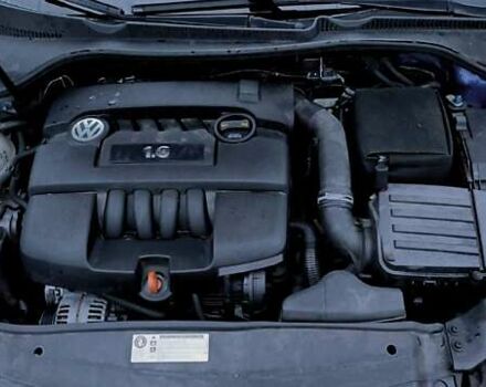 Синій Фольксваген Гольф, об'ємом двигуна 1.6 л та пробігом 226 тис. км за 8200 $, фото 15 на Automoto.ua