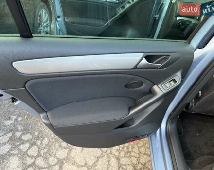 Синий Фольксваген Гольф, объемом двигателя 1.39 л и пробегом 208 тыс. км за 7500 $, фото 16 на Automoto.ua