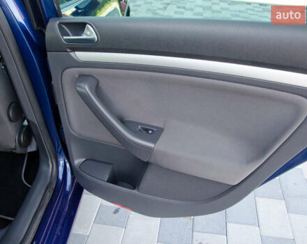 Синій Фольксваген Гольф, об'ємом двигуна 1.6 л та пробігом 252 тис. км за 6199 $, фото 57 на Automoto.ua