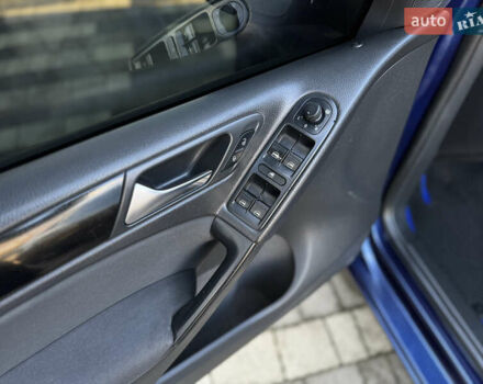 Синій Фольксваген Гольф, об'ємом двигуна 2 л та пробігом 339 тис. км за 6950 $, фото 29 на Automoto.ua