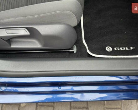 Синий Фольксваген Гольф, объемом двигателя 1.4 л и пробегом 233 тыс. км за 7299 $, фото 44 на Automoto.ua