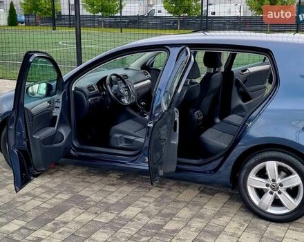 Синий Фольксваген Гольф, объемом двигателя 1.39 л и пробегом 84 тыс. км за 9500 $, фото 29 на Automoto.ua