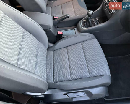 Синий Фольксваген Гольф, объемом двигателя 1.4 л и пробегом 224 тыс. км за 7350 $, фото 33 на Automoto.ua