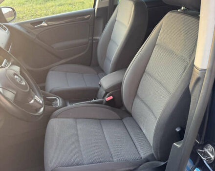 Синий Фольксваген Гольф, объемом двигателя 1.4 л и пробегом 219 тыс. км за 7100 $, фото 10 на Automoto.ua