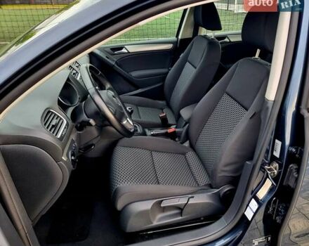 Синий Фольксваген Гольф, объемом двигателя 1.39 л и пробегом 84 тыс. км за 9500 $, фото 72 на Automoto.ua