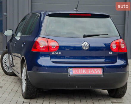 Синій Фольксваген Гольф, об'ємом двигуна 1.6 л та пробігом 252 тис. км за 6250 $, фото 18 на Automoto.ua