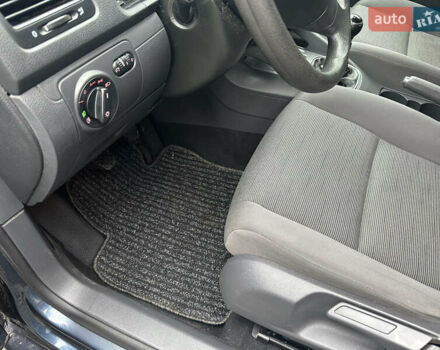 Синій Фольксваген Гольф, об'ємом двигуна 1.4 л та пробігом 180 тис. км за 5450 $, фото 7 на Automoto.ua