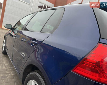 Синий Фольксваген Гольф, объемом двигателя 1.4 л и пробегом 233 тыс. км за 7299 $, фото 15 на Automoto.ua