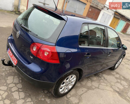 Синий Фольксваген Гольф, объемом двигателя 1.6 л и пробегом 161 тыс. км за 6400 $, фото 16 на Automoto.ua