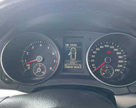 Синий Фольксваген Гольф, объемом двигателя 1.39 л и пробегом 210 тыс. км за 7800 $, фото 9 на Automoto.ua