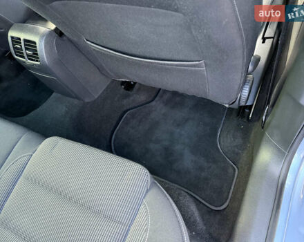 Синий Фольксваген Гольф, объемом двигателя 1.39 л и пробегом 208 тыс. км за 7500 $, фото 28 на Automoto.ua