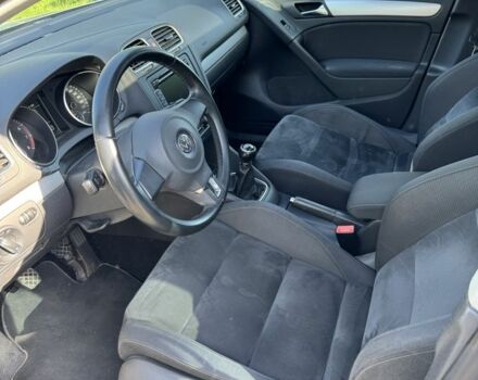 Синий Фольксваген Гольф, объемом двигателя 1.4 л и пробегом 154 тыс. км за 8000 $, фото 5 на Automoto.ua