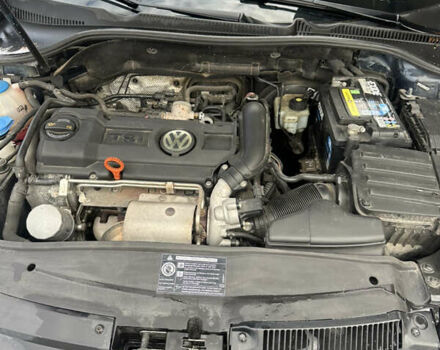 Синий Фольксваген Гольф, объемом двигателя 1.4 л и пробегом 200 тыс. км за 7400 $, фото 25 на Automoto.ua