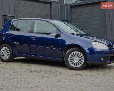 Синій Фольксваген Гольф, об'ємом двигуна 1.6 л та пробігом 252 тис. км за 6250 $, фото 6 на Automoto.ua