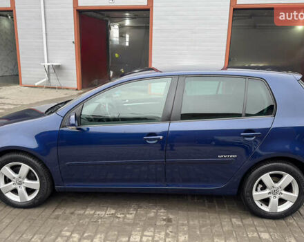 Синий Фольксваген Гольф, объемом двигателя 1.4 л и пробегом 233 тыс. км за 7299 $, фото 3 на Automoto.ua