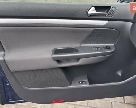 Синий Фольксваген Гольф, объемом двигателя 1.4 л и пробегом 233 тыс. км за 7299 $, фото 36 на Automoto.ua