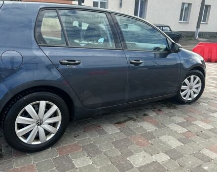 Синий Фольксваген Гольф, объемом двигателя 1.4 л и пробегом 200 тыс. км за 7400 $, фото 5 на Automoto.ua