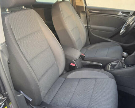 Синий Фольксваген Гольф, объемом двигателя 1.4 л и пробегом 219 тыс. км за 7100 $, фото 22 на Automoto.ua