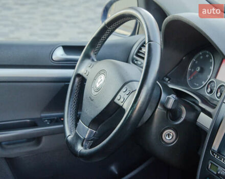 Синій Фольксваген Гольф, об'ємом двигуна 1.6 л та пробігом 252 тис. км за 6199 $, фото 48 на Automoto.ua