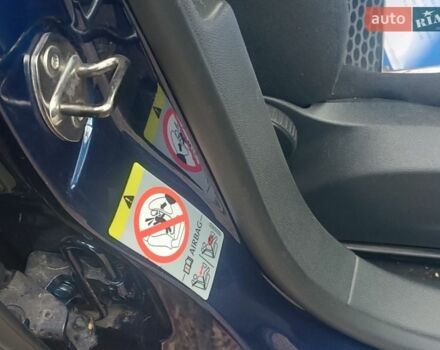 Синий Фольксваген Гольф, объемом двигателя 1.39 л и пробегом 190 тыс. км за 7500 $, фото 2 на Automoto.ua