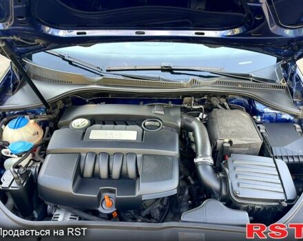 Синий Фольксваген Гольф, объемом двигателя 1.6 л и пробегом 196 тыс. км за 5799 $, фото 9 на Automoto.ua