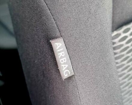 Синий Фольксваген Гольф, объемом двигателя 1.39 л и пробегом 84 тыс. км за 9500 $, фото 97 на Automoto.ua