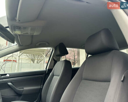 Синій Фольксваген Гольф, об'ємом двигуна 1.4 л та пробігом 180 тис. км за 5450 $, фото 9 на Automoto.ua