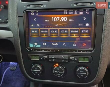 Синій Фольксваген Гольф, об'ємом двигуна 1.6 л та пробігом 252 тис. км за 6199 $, фото 51 на Automoto.ua