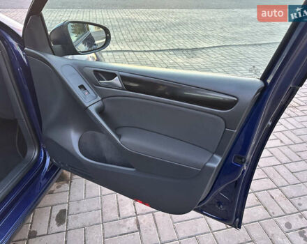 Синий Фольксваген Гольф, объемом двигателя 1.4 л и пробегом 224 тыс. км за 7350 $, фото 30 на Automoto.ua