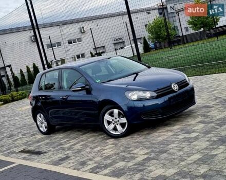 Синий Фольксваген Гольф, объемом двигателя 1.39 л и пробегом 84 тыс. км за 9500 $, фото 1 на Automoto.ua