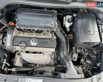 Синий Фольксваген Гольф, объемом двигателя 1.4 л и пробегом 181 тыс. км за 6800 $, фото 61 на Automoto.ua