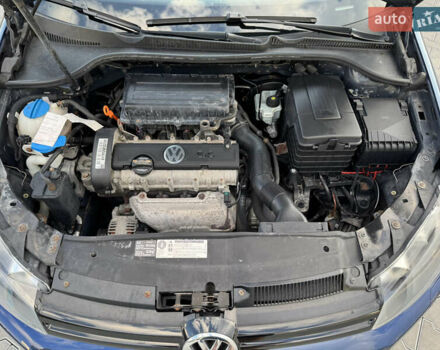 Синий Фольксваген Гольф, объемом двигателя 1.4 л и пробегом 181 тыс. км за 6800 $, фото 58 на Automoto.ua