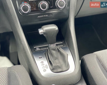 Синий Фольксваген Гольф, объемом двигателя 1.39 л и пробегом 202 тыс. км за 8350 $, фото 28 на Automoto.ua