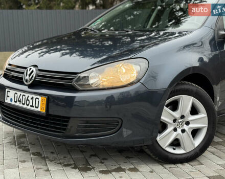 Синий Фольксваген Гольф, объемом двигателя 1.4 л и пробегом 157 тыс. км за 7600 $, фото 3 на Automoto.ua