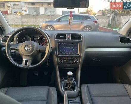 Синий Фольксваген Гольф, объемом двигателя 1.4 л и пробегом 208 тыс. км за 7700 $, фото 13 на Automoto.ua