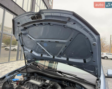 Синий Фольксваген Гольф, объемом двигателя 1.6 л и пробегом 204 тыс. км за 8650 $, фото 109 на Automoto.ua